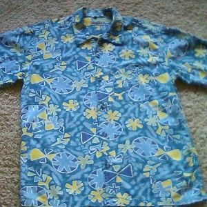 Hawaiian style man shirt sz G